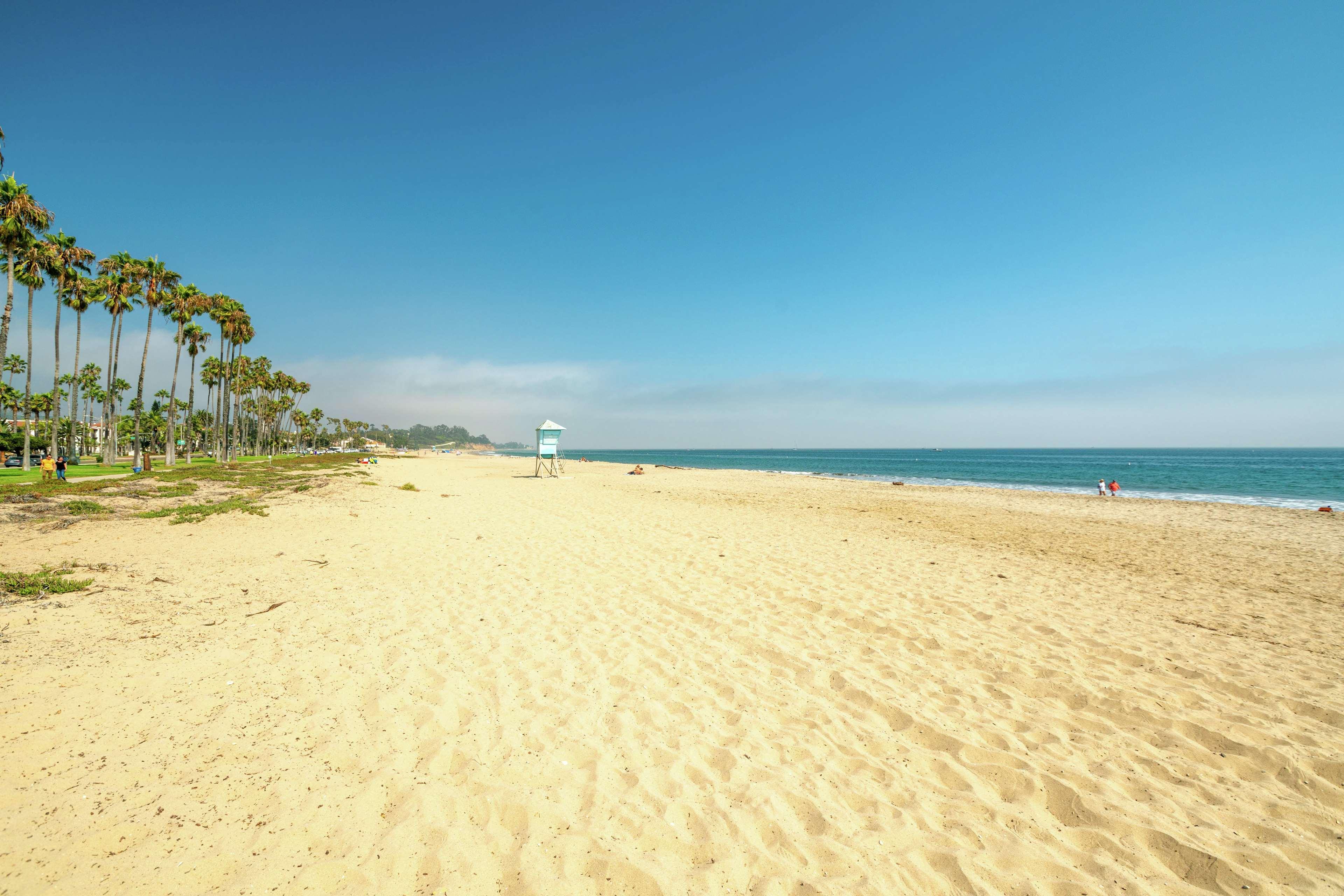 Hilton Santa Barbara Beachfront Resort Buitenkant foto