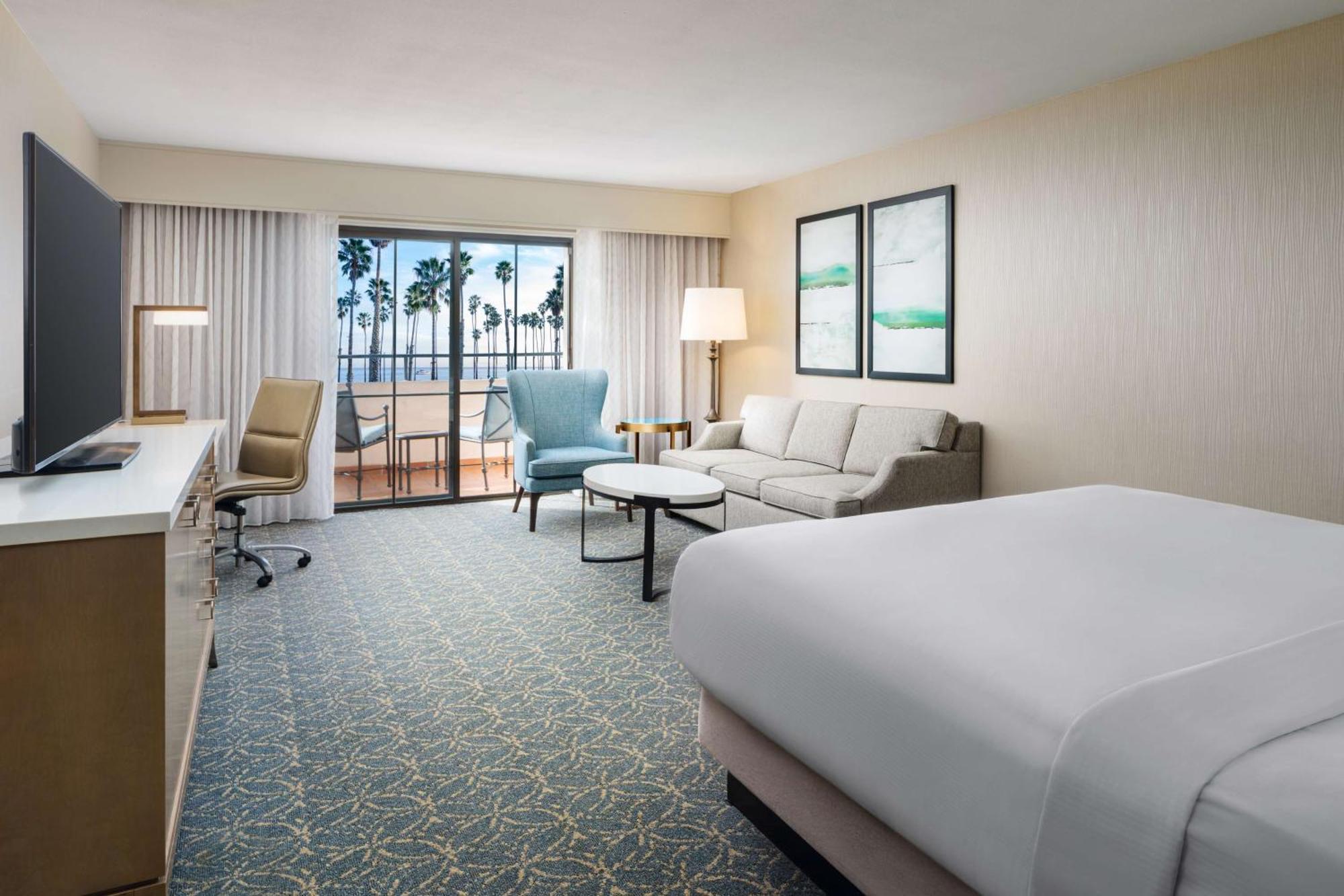 Hilton Santa Barbara Beachfront Resort Buitenkant foto