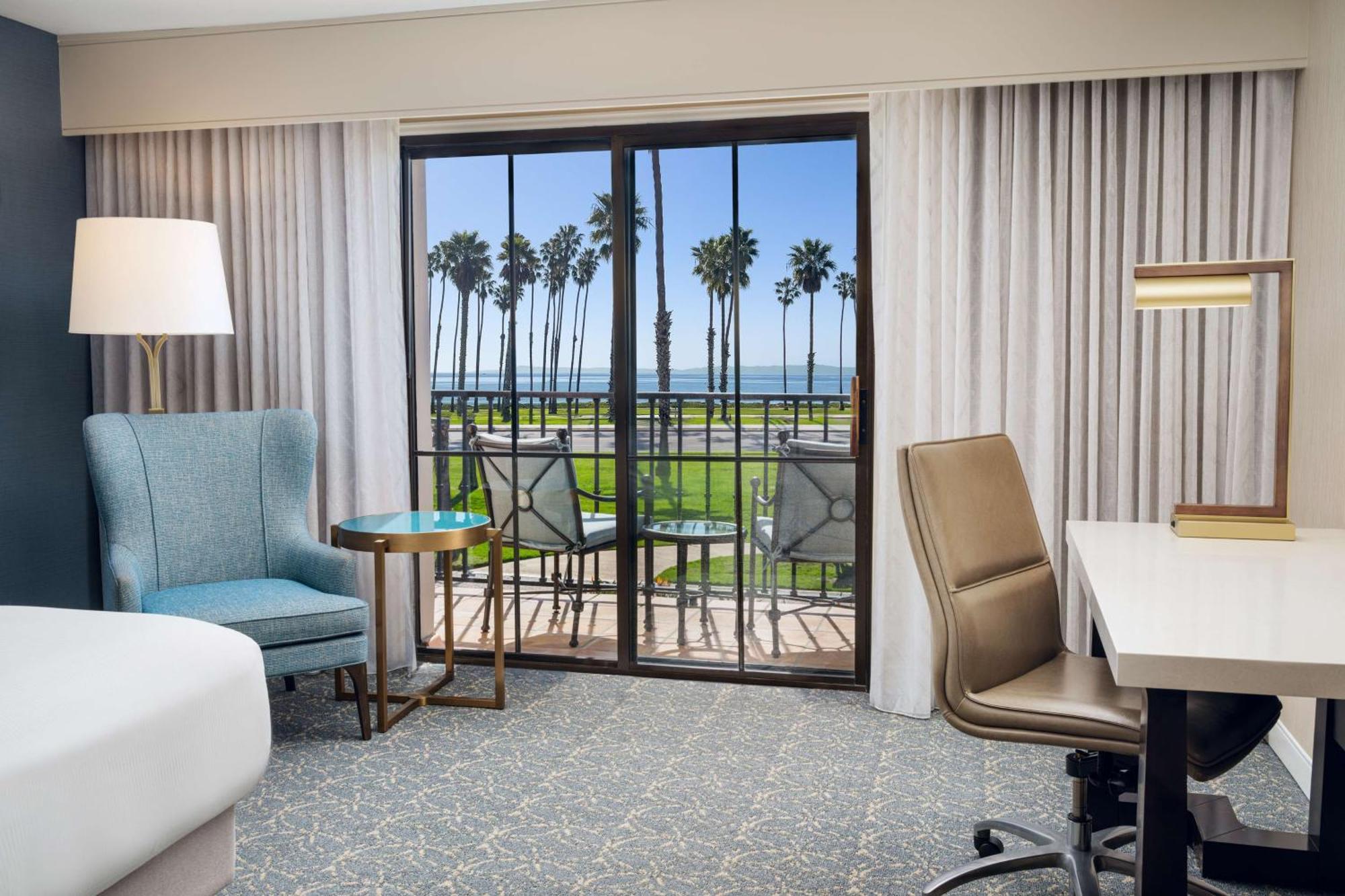 Hilton Santa Barbara Beachfront Resort Buitenkant foto